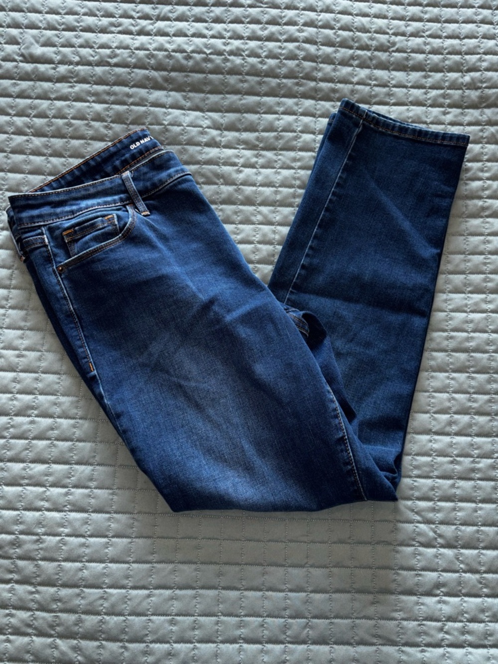 OLD NAVY Womens Jeans POWER SLIM STRAIGHT MID RISE Size 10 - (C2826A) - Picture 4 of 10